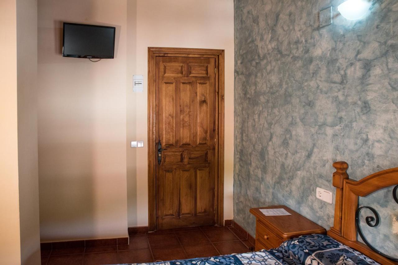 Hospedaje Rural Casa Parri Поведа-де-ла-Сьерра Экстерьер фото
