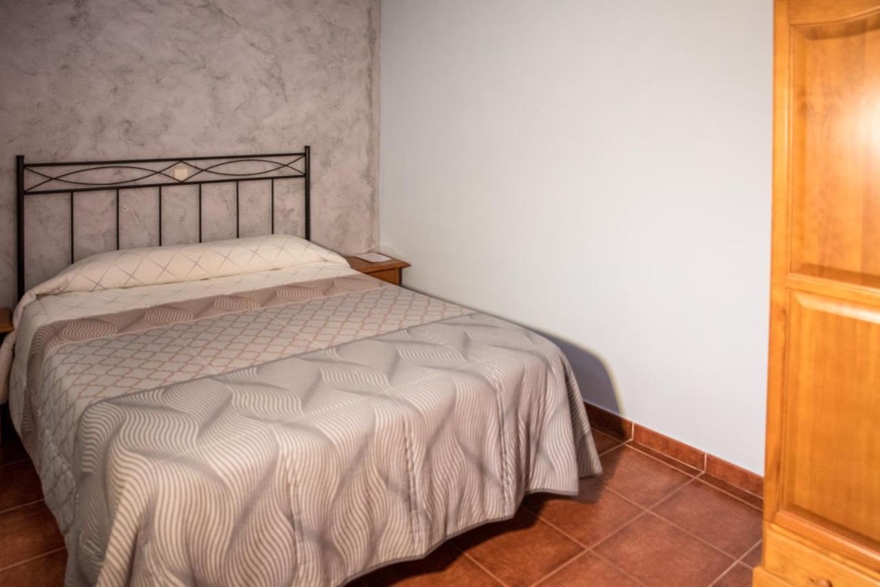 Hospedaje Rural Casa Parri Поведа-де-ла-Сьерра Экстерьер фото