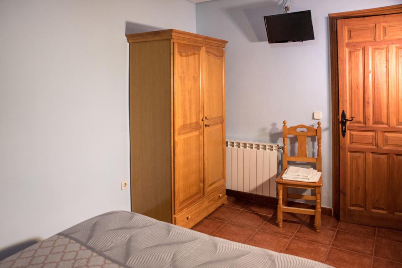 Hospedaje Rural Casa Parri Поведа-де-ла-Сьерра Экстерьер фото