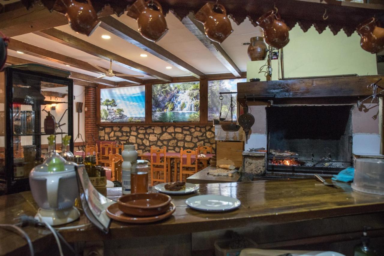 Hospedaje Rural Casa Parri Поведа-де-ла-Сьерра Экстерьер фото