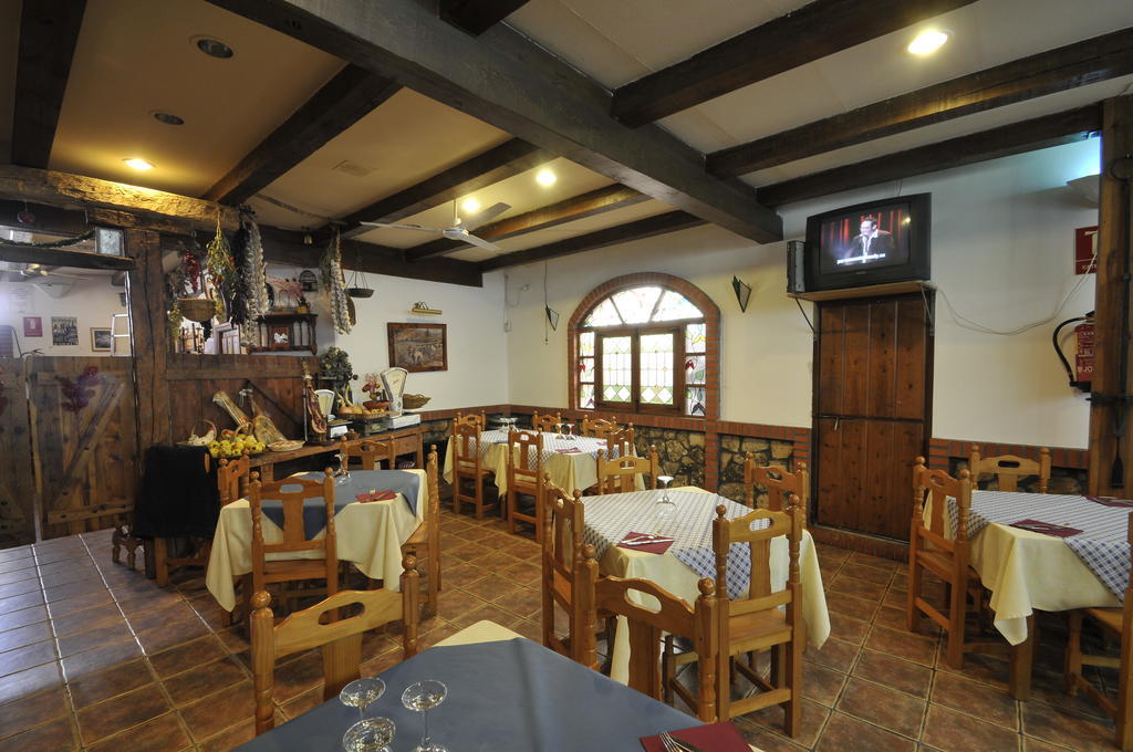Hospedaje Rural Casa Parri Поведа-де-ла-Сьерра Экстерьер фото