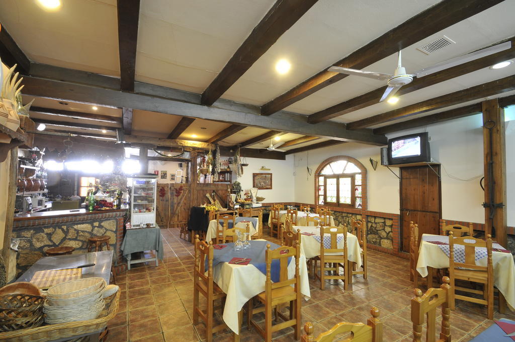 Hospedaje Rural Casa Parri Поведа-де-ла-Сьерра Экстерьер фото